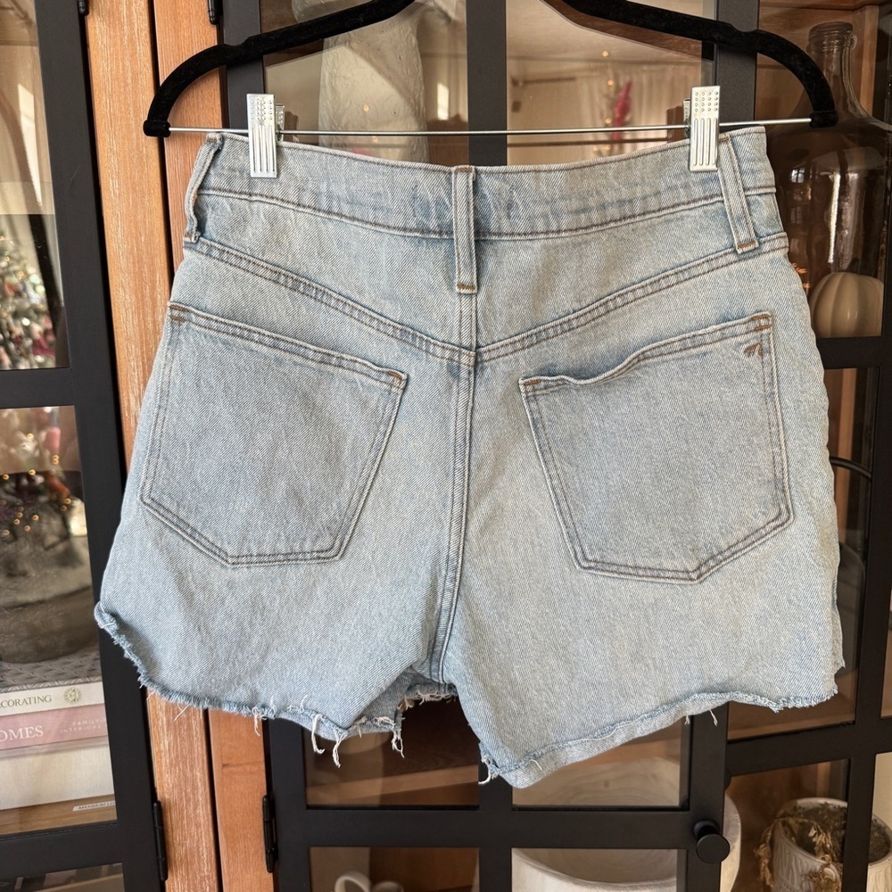 Madewell High Rise denim shorts cutoff byers wash momjean frayed hem light - Picture 2 of 6
